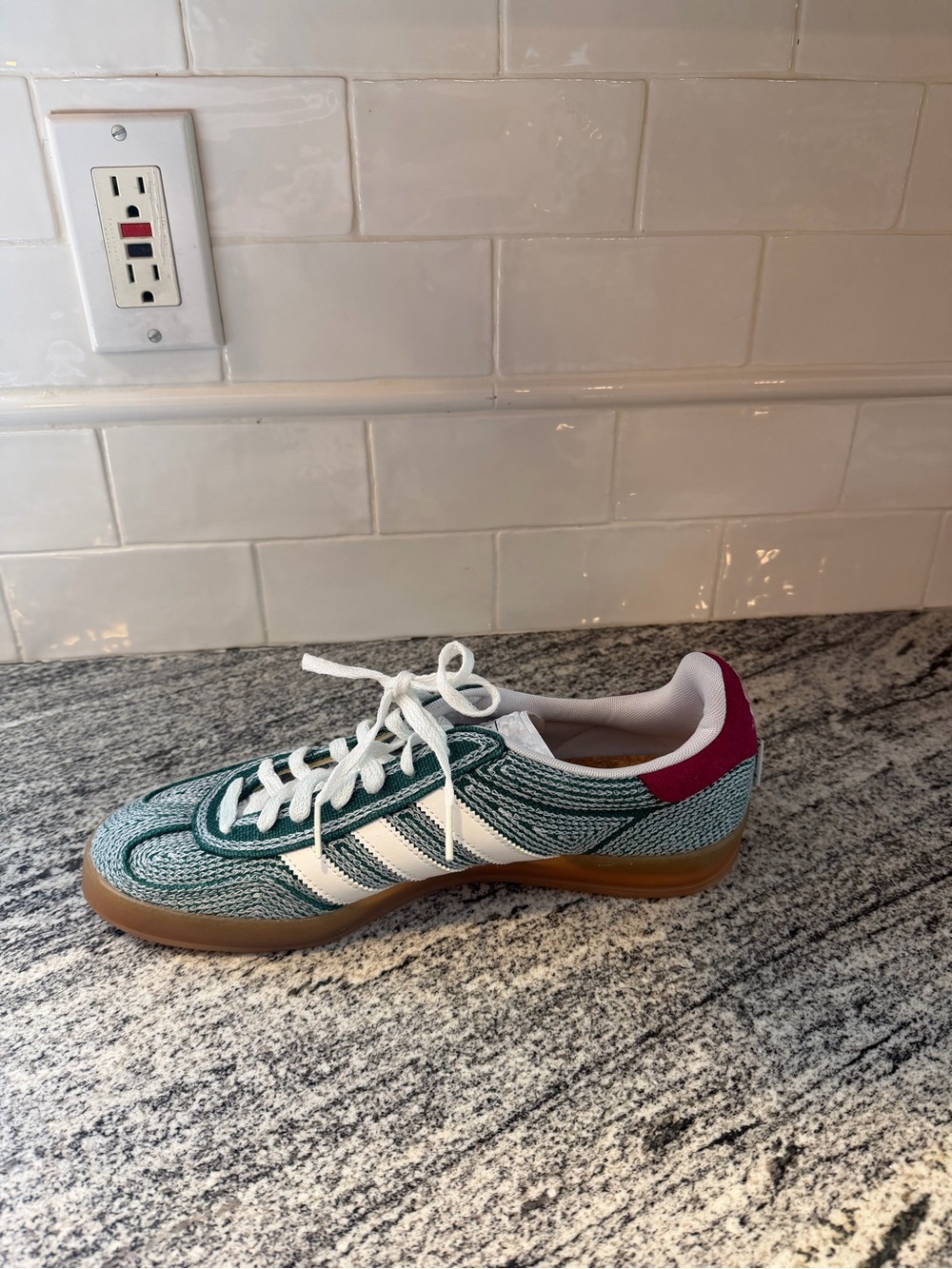 Sean Wotherspoon x Adidas Gazelle Indoor Green Hemp Size 10 - Picture 8 of 10